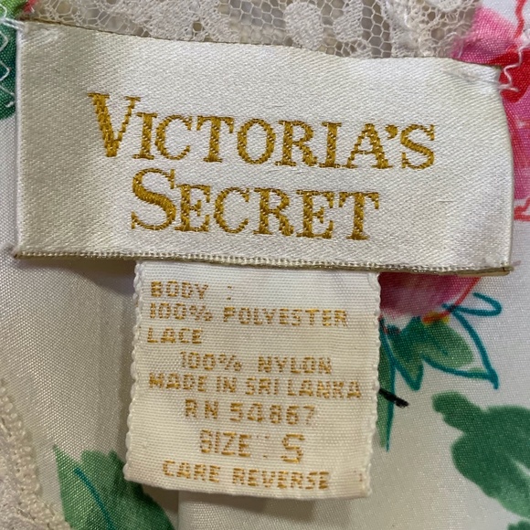 Victoria's Secret | VTG Lace Floral Camisole Slip Lingerie Nightie - Picture 9 of 9